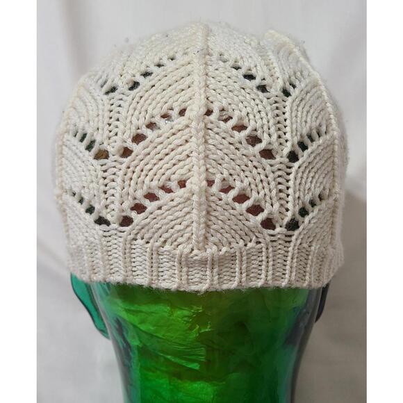 Smartwool 100% Merino Wool Knit Beanie Hat Womens Sz OS Cream Cable Knit Winter - Picture 10 of 12